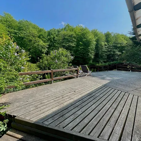 W Glebi Lasu Nad Stawem Дом отдыха Wierszyno